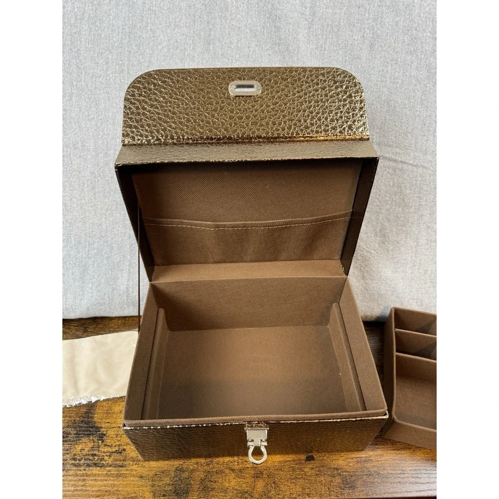 Jewelry Travel Case‎ Organizer Box with Oliver Peoples dust cloth